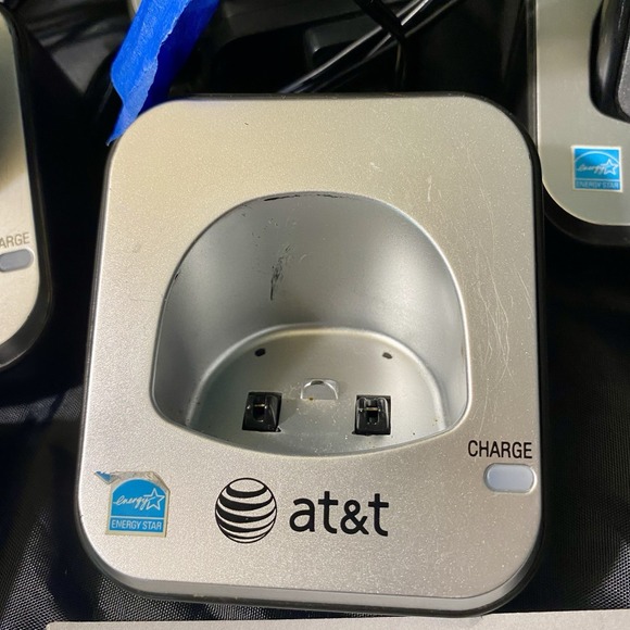 AT&T SynJ SB67138 4-Line Corded/Cordless Phone System + 8x SB67108 Handsets - Picture 3 of 11